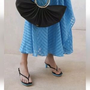 CULT GAIA Zena Leather Thong Block Heel Sandal In Black 39 9